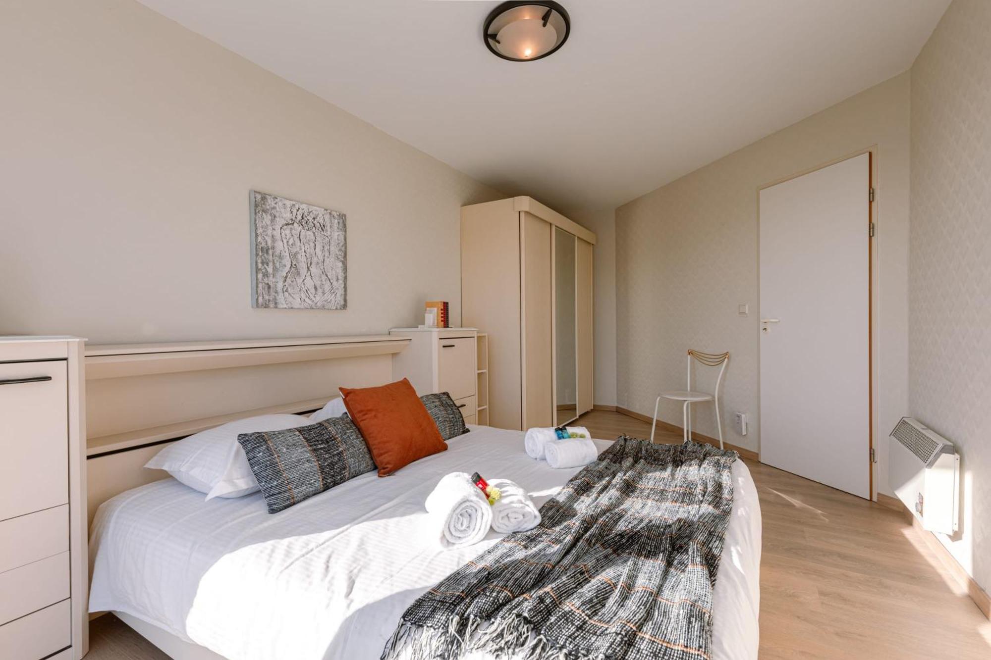 Huswell - Spacious & Modern Sea View Apartment With Garage Ostenda Zewnętrze zdjęcie